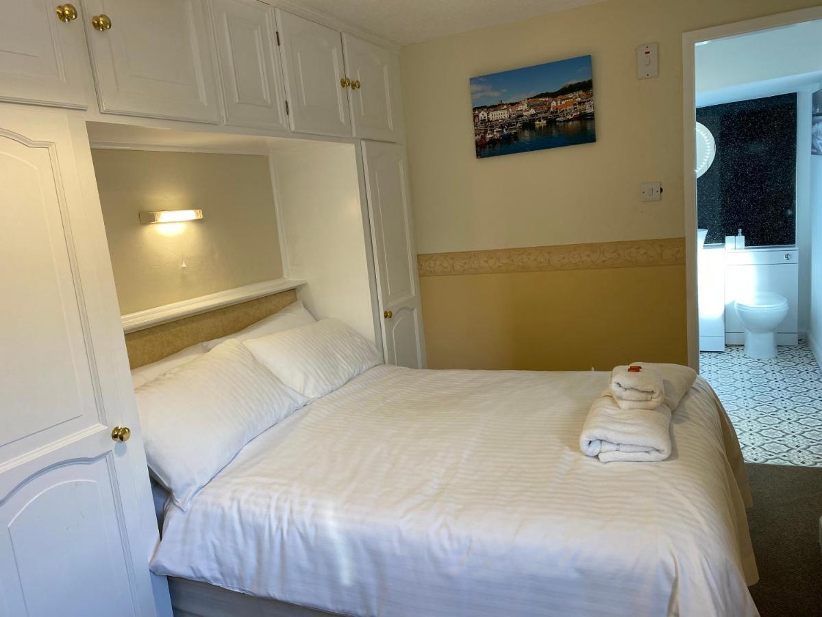 Marine View Guest House Scarborough Eksteriør billede