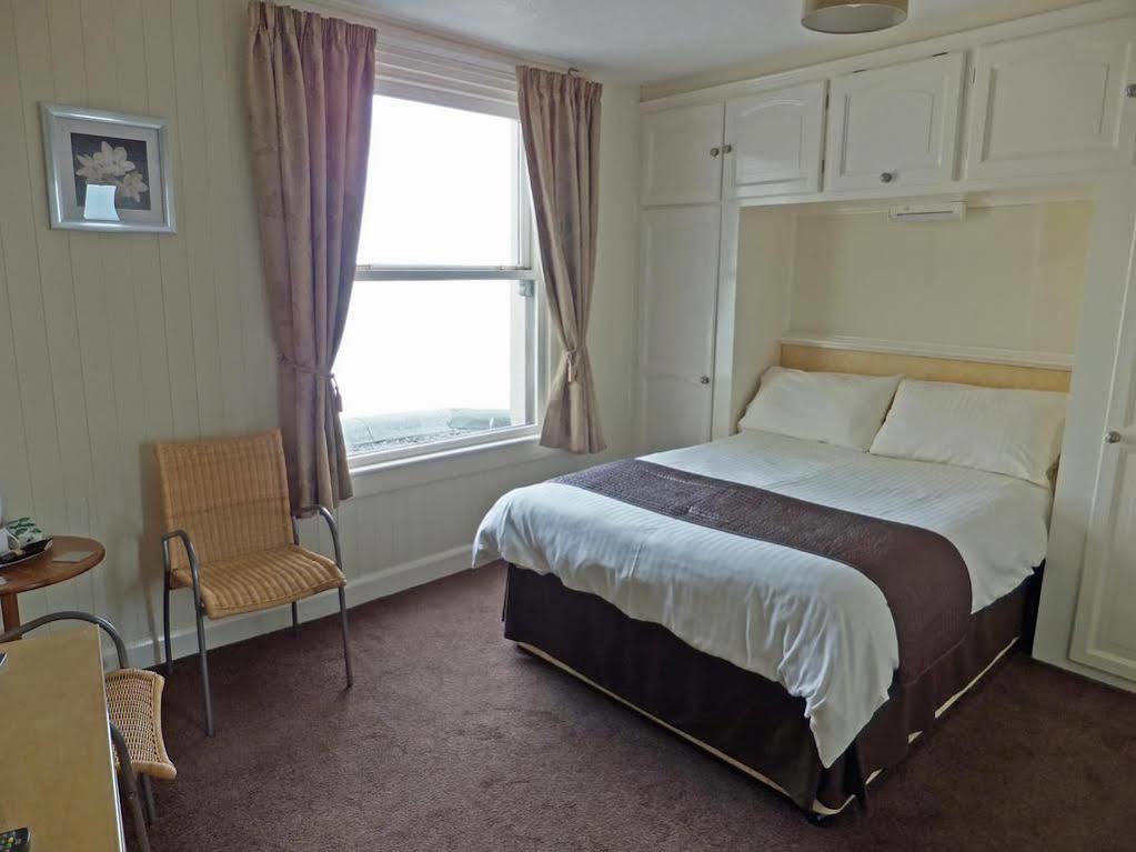 Marine View Guest House Scarborough Eksteriør billede
